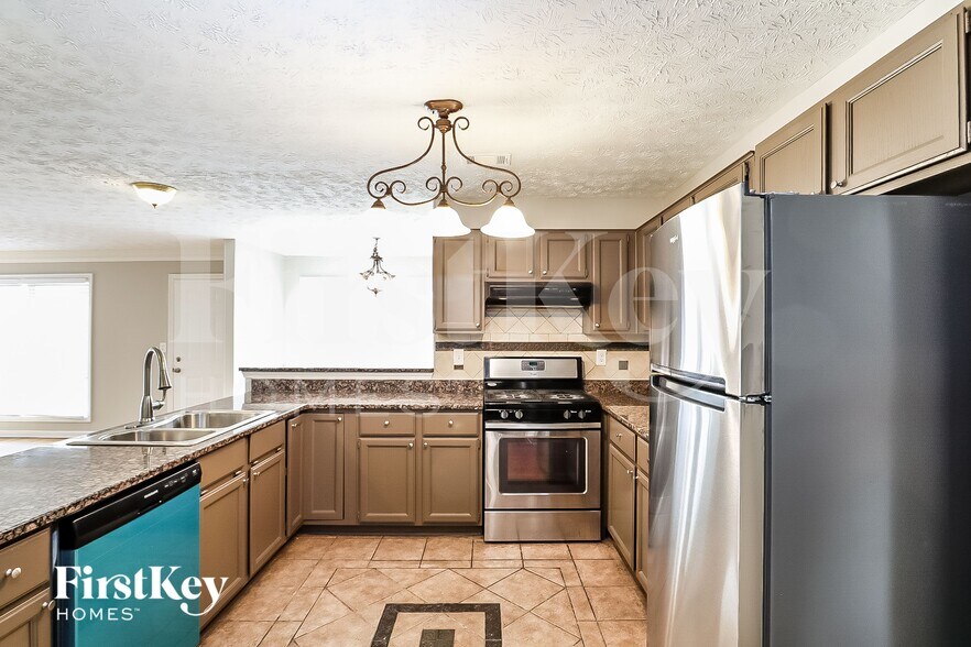 Building Photo - 2964 Shady Woods Cir