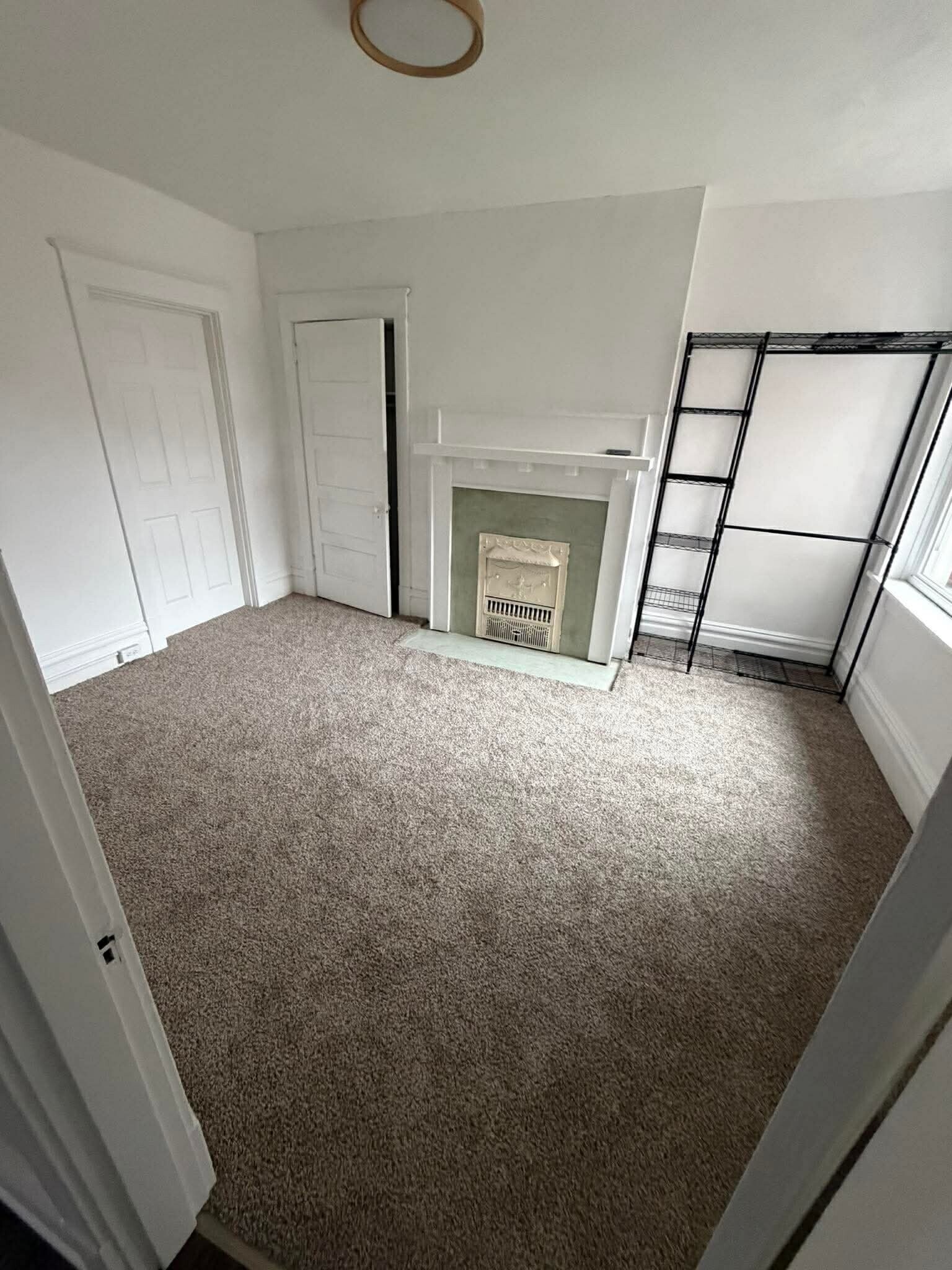 Building Photo - 3339 Webster Ave