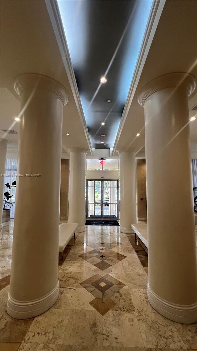 Building Photo - 770 Claughton Island Dr