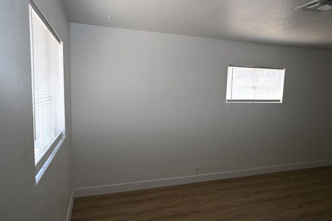 Building Photo - 1610 Marlin Ave