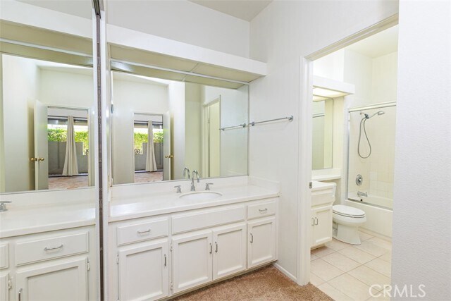 Building Photo - 5744 E Creekside Ave