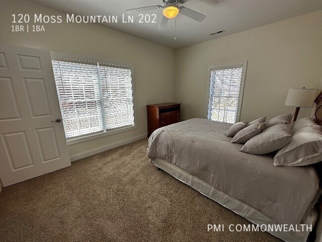 Building Photo - 120 Moss Mountain Ln