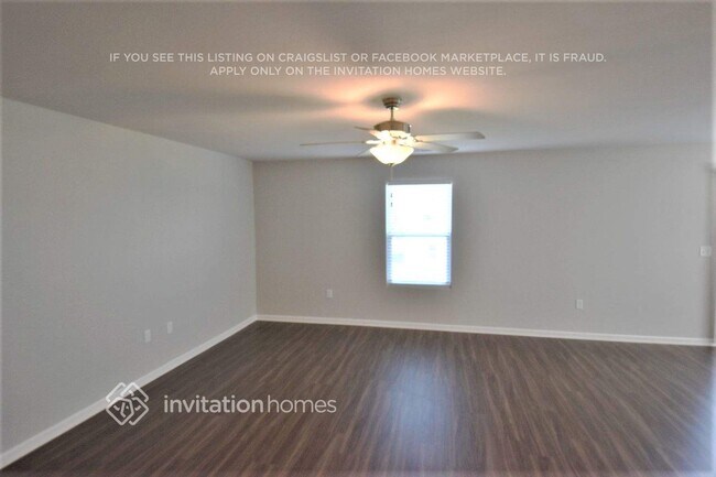 Building Photo - 313 Aubrey Wds Dr