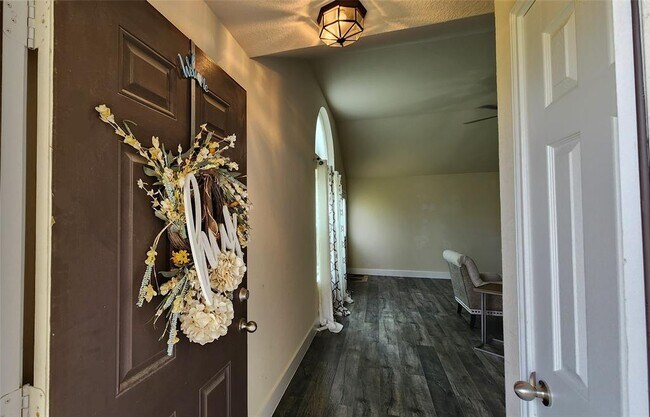 Building Photo - 4903 Spring Showers Ct