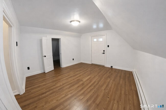 Building Photo - 69 W Liberty St