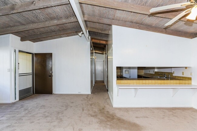 Building Photo - Hawaii Kai - Koko Head Terrace - 3 Bdrm/1.5 Bath/Carport - Single Family Home - $3,100