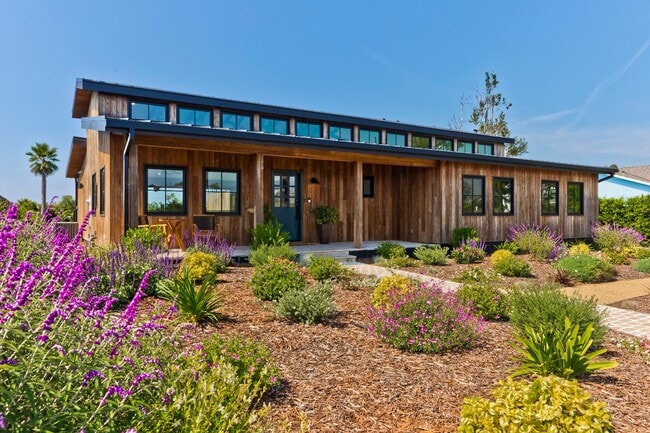 Building Photo - 6711 Wandermere Rd