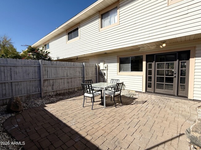 Building Photo - 1234 E Baker Dr