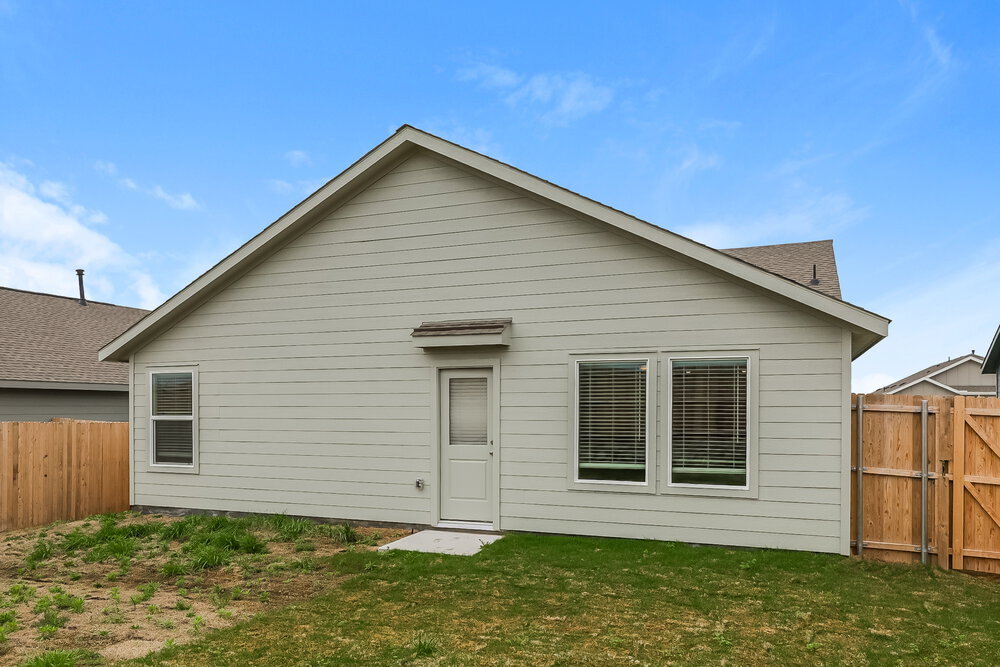 Building Photo - 2221 Crested Saguaro St