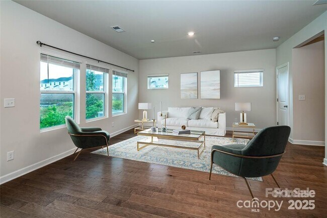 Building Photo - 2131 Belterra Dr