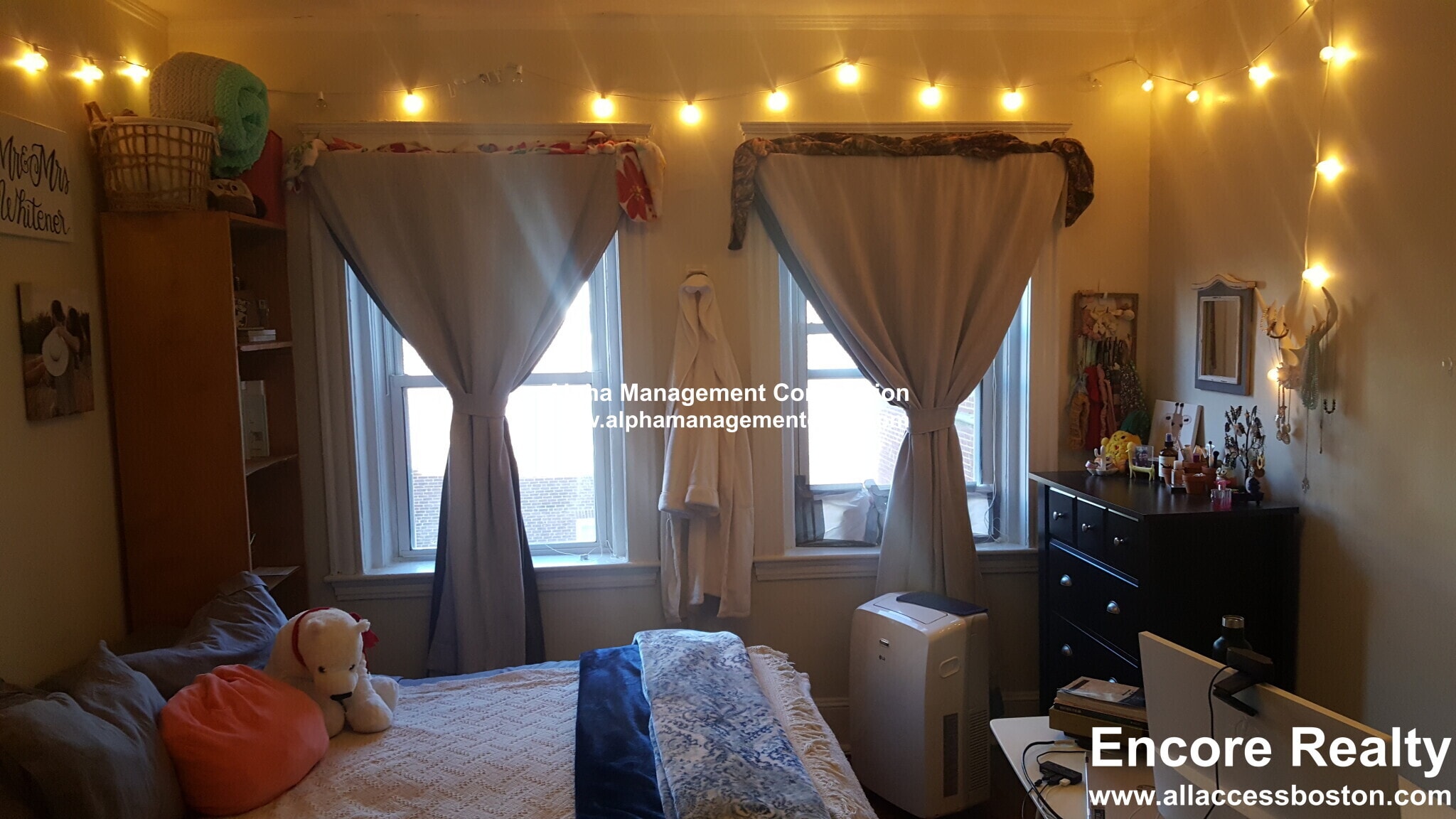 Building Photo - 163 Summer St