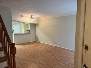 Building Photo - 10811 Richmond Ave.