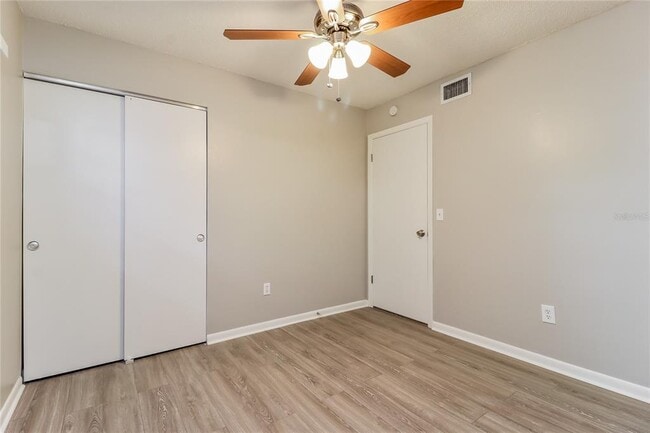 Building Photo - 7303 Willow Park Dr