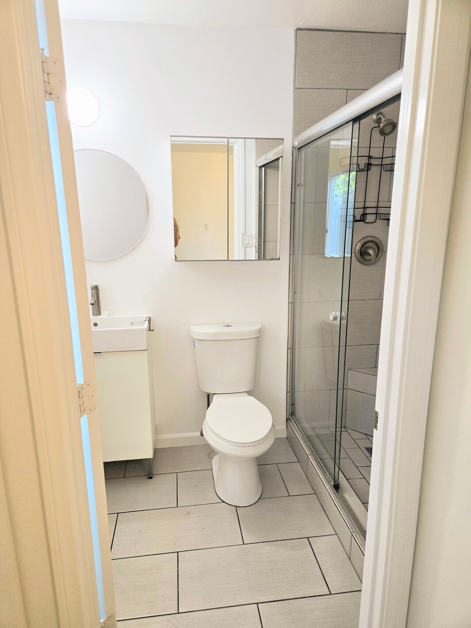 Bathroom 1 - 3121 Larga Ave