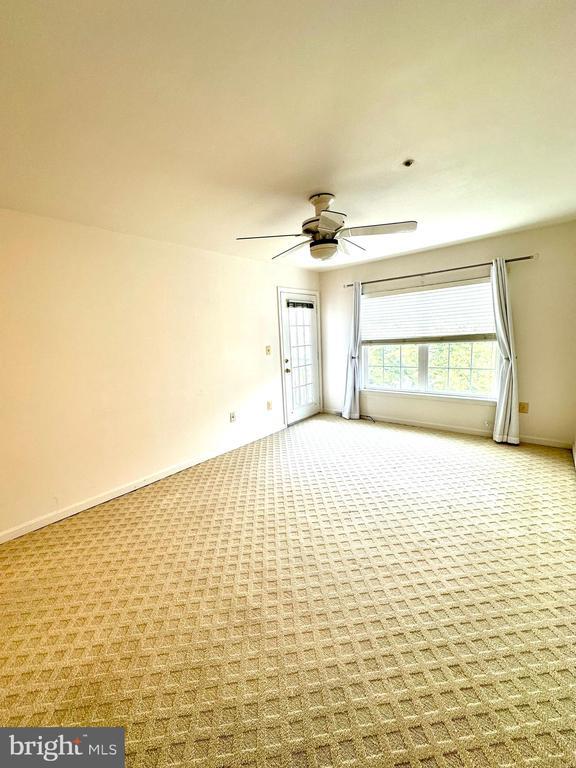 Building Photo - 164 Kendrick Pl