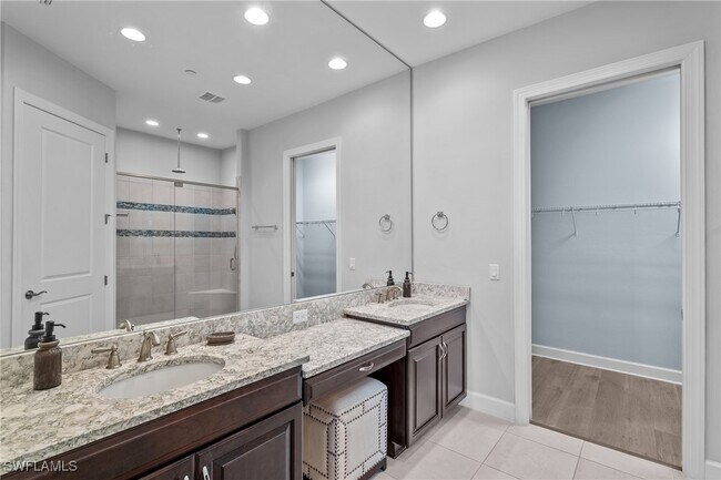 Building Photo - 8756 Bellano Ct