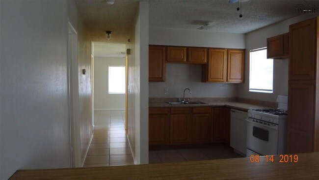 Building Photo - 1503 Covington St