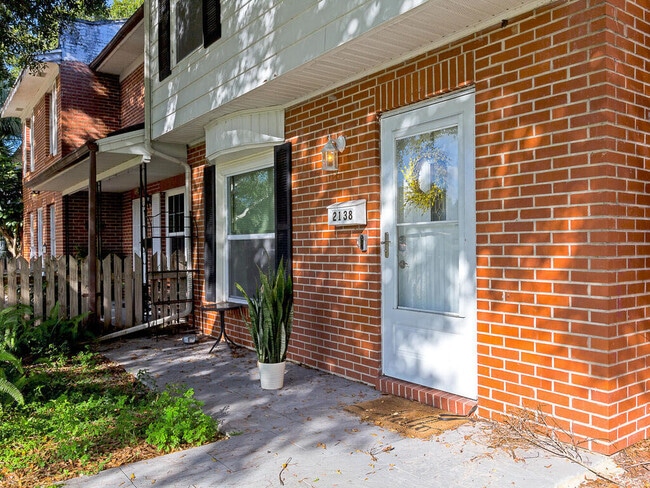 Building Photo - 2138 20th Ave