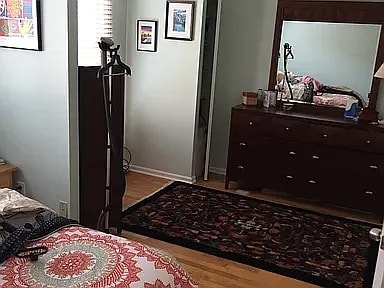 Building Photo - 2044 Appletree St