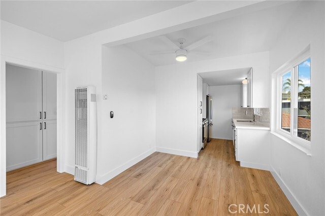 Building Photo - 213 Avenida Lobeiro