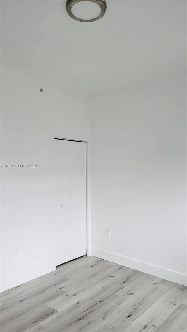 Building Photo - 19233 NW 37th Ave