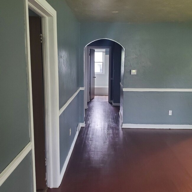 Building Photo - 3BDRM HOUSE FOR RENT
