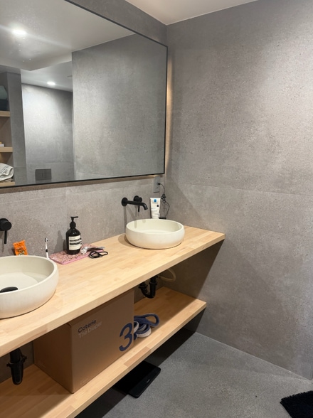 Building Photo - 640 Rome Dr