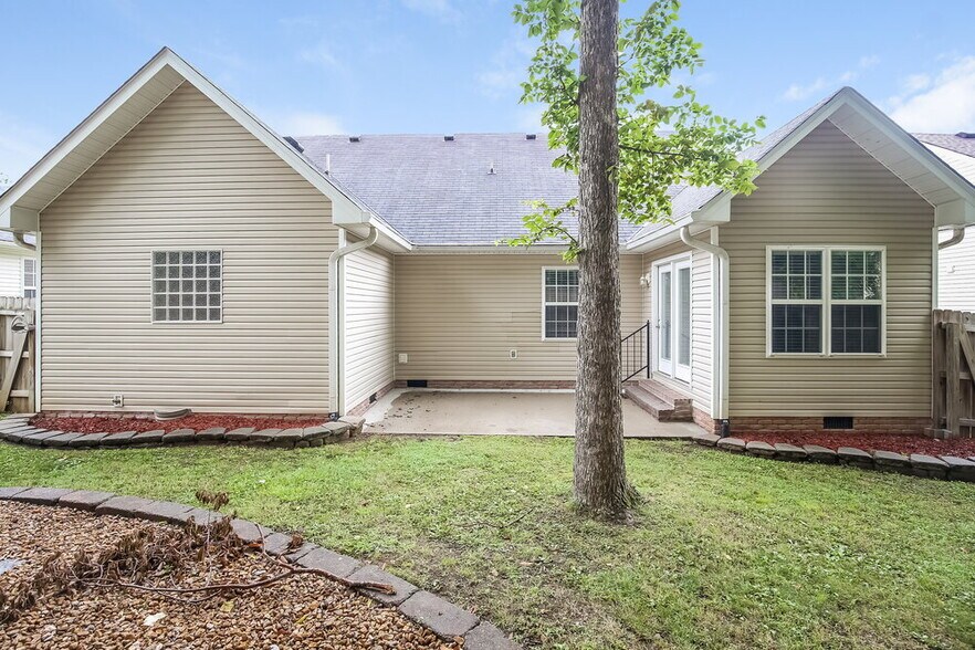 Building Photo - 1773 N Cove