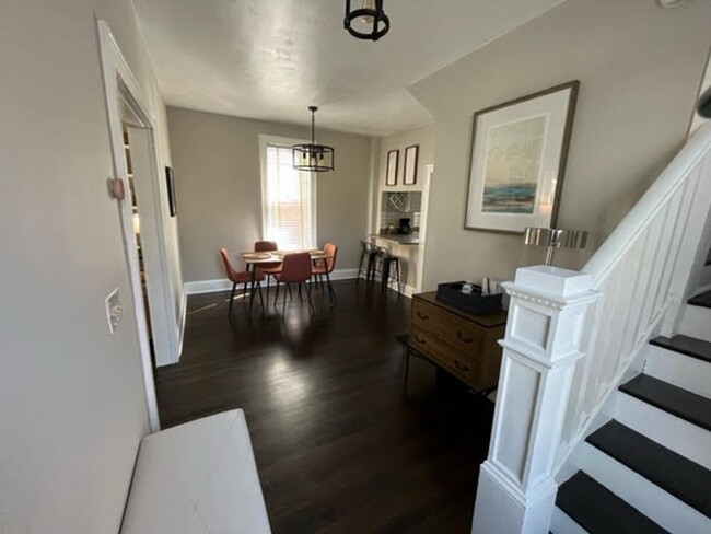 Building Photo - Adorable Brick Home in Italian Village!