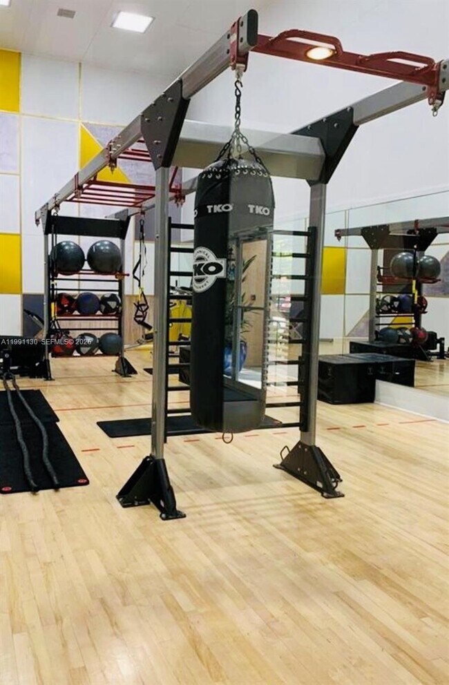 Building Photo - 15689 SW 106th Ln