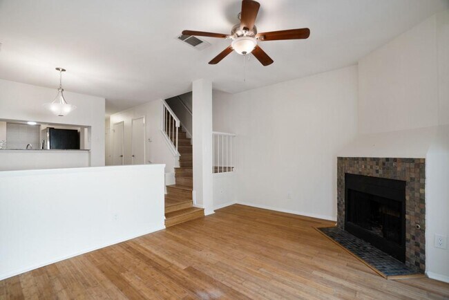 Building Photo - 11901 Swearingen Dr