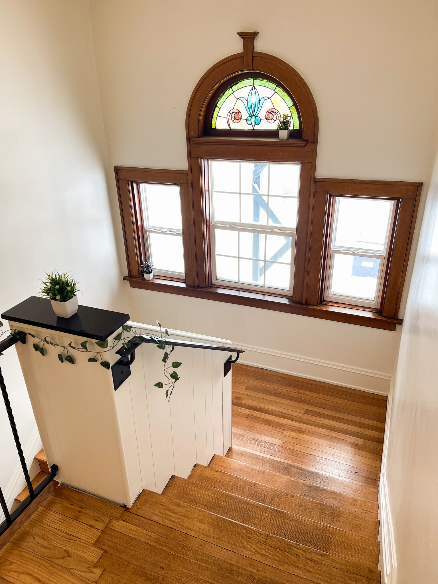 Building Photo - 3721 Cottage Grove Ave