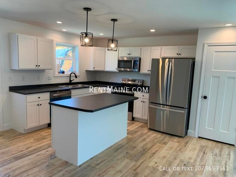 Building Photo - 66 Wildwood Dr