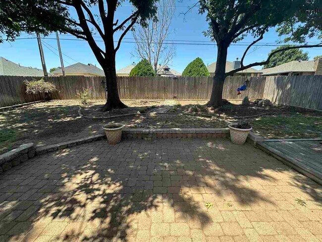 Building Photo - 5312 Pebblestone Dr