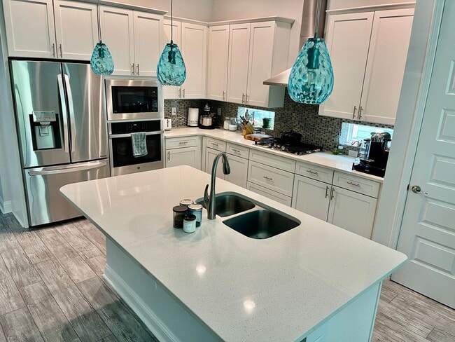 Building Photo - 2809 Turtle Shores Dr