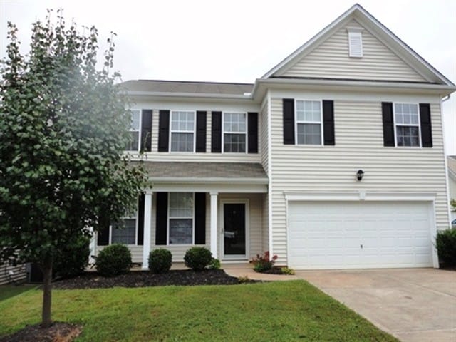 Building Photo - 105 Circle Grove Ct