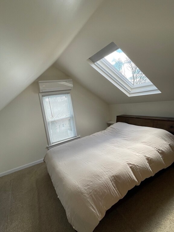 Building Photo - 18 Gould St