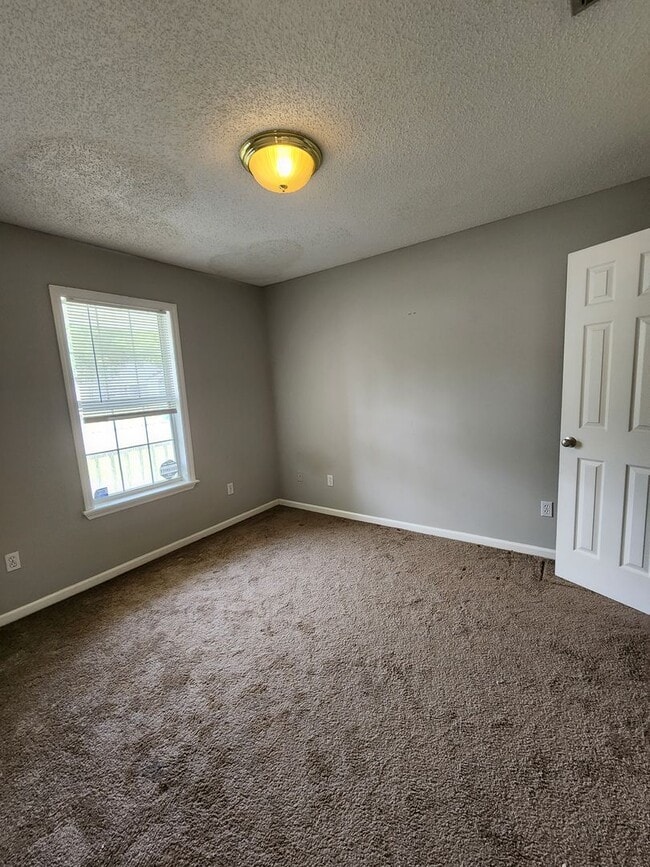 Building Photo - 4126 Sedgwyck Ln