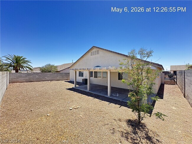Building Photo - 916 Melic Way