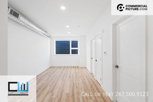 Building Photo - 1845 Hartranft St