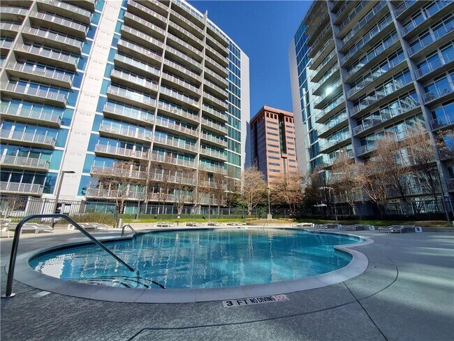 Building Photo - 950 W Peachtree St NW