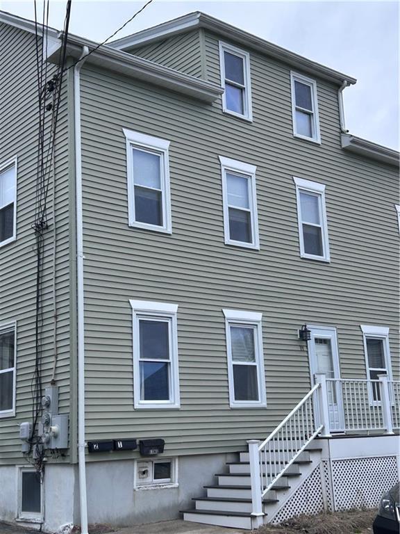 Primary Photo - 19 Catherine St
