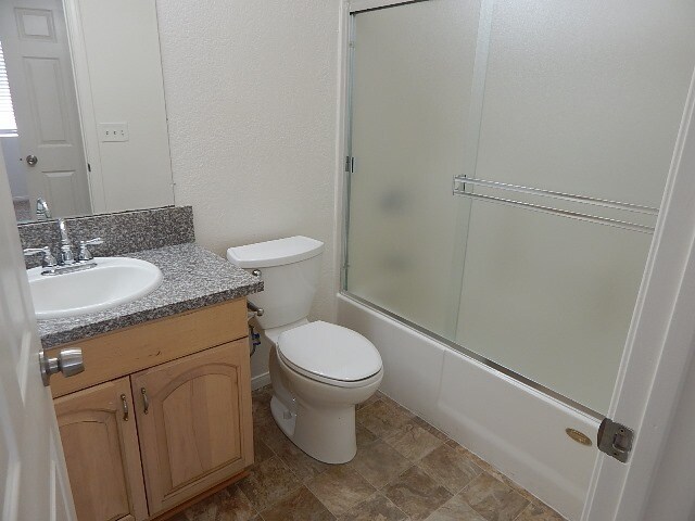 Building Photo - 2865 C St