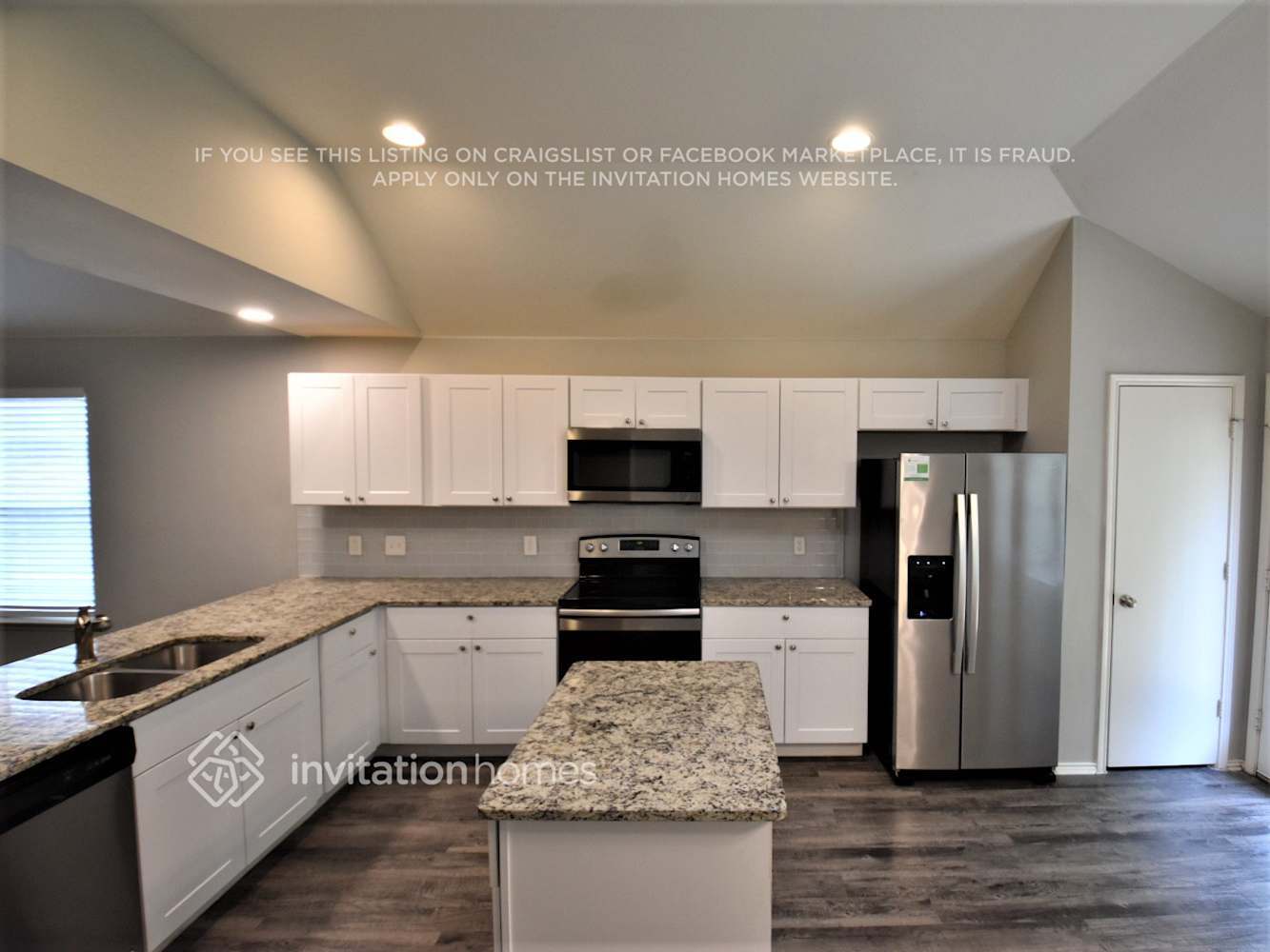 Building Photo - 7041 Meandering Creek Ln
