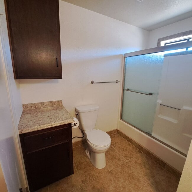 Building Photo - 60111 Alta Loma Dr