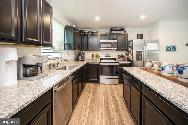 Building Photo - 12062 Rundle Crossing