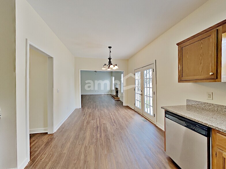 Building Photo - 2659 Hansford Dr