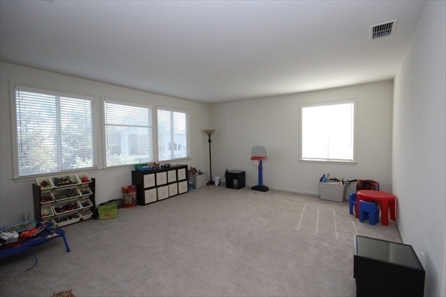 Building Photo - Gorgeous Home In the Desired Chesapeake Ne...