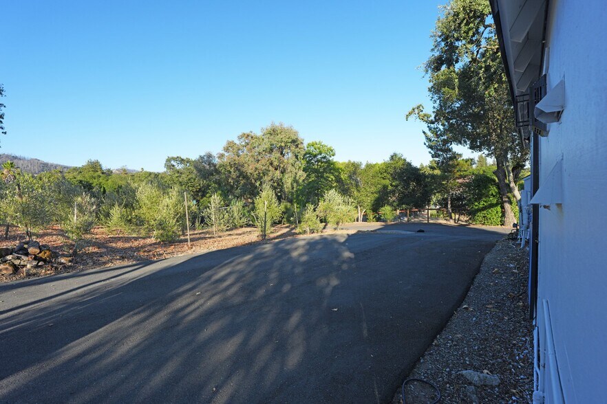 Building Photo - 5644 Sonoma Hwy