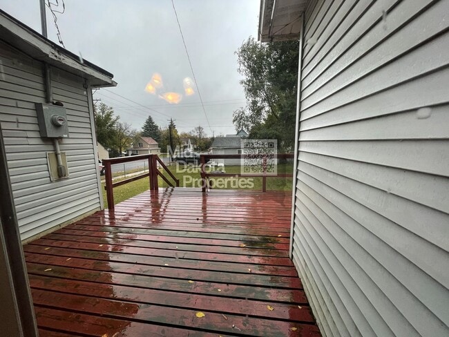 Building Photo - 700 S Wisconsin- 3 bedroom house